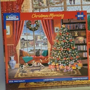 White Mountain Puzzle - Christmas Morning